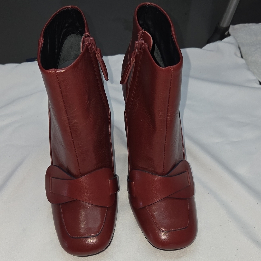Women's Burgundy Ankle Boots